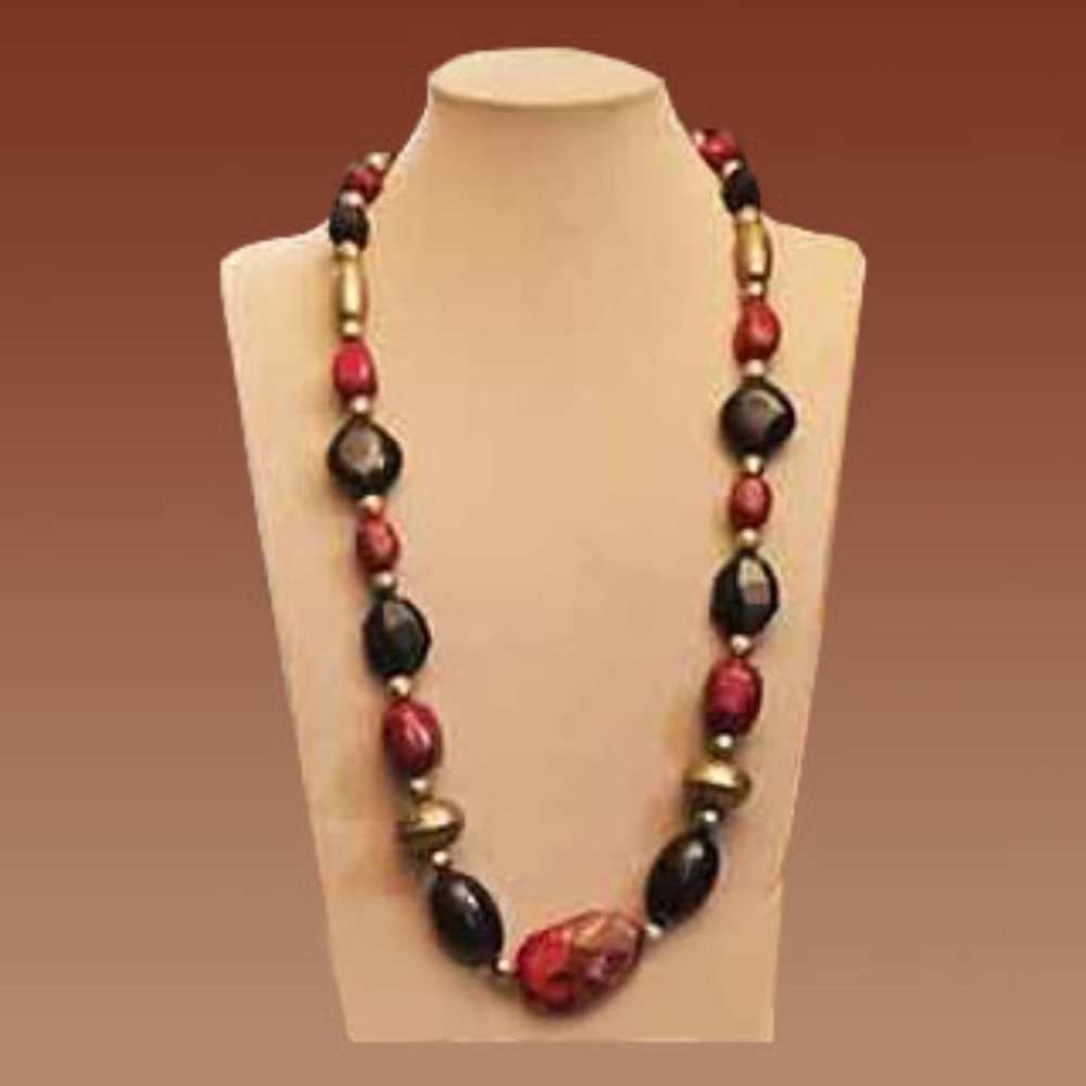 Adjustable length Beaded Necklace-unbranded NWOT